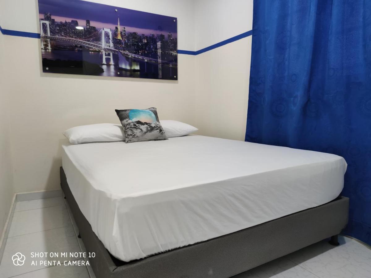 Casa Hotel Manco Mora Μεντεγίν Εξωτερικό φωτογραφία