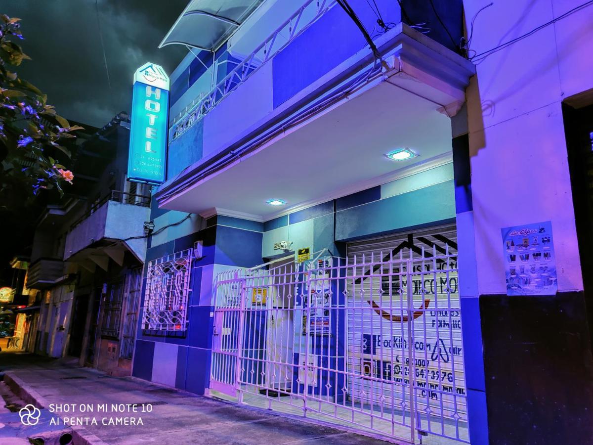 Casa Hotel Manco Mora Μεντεγίν Εξωτερικό φωτογραφία