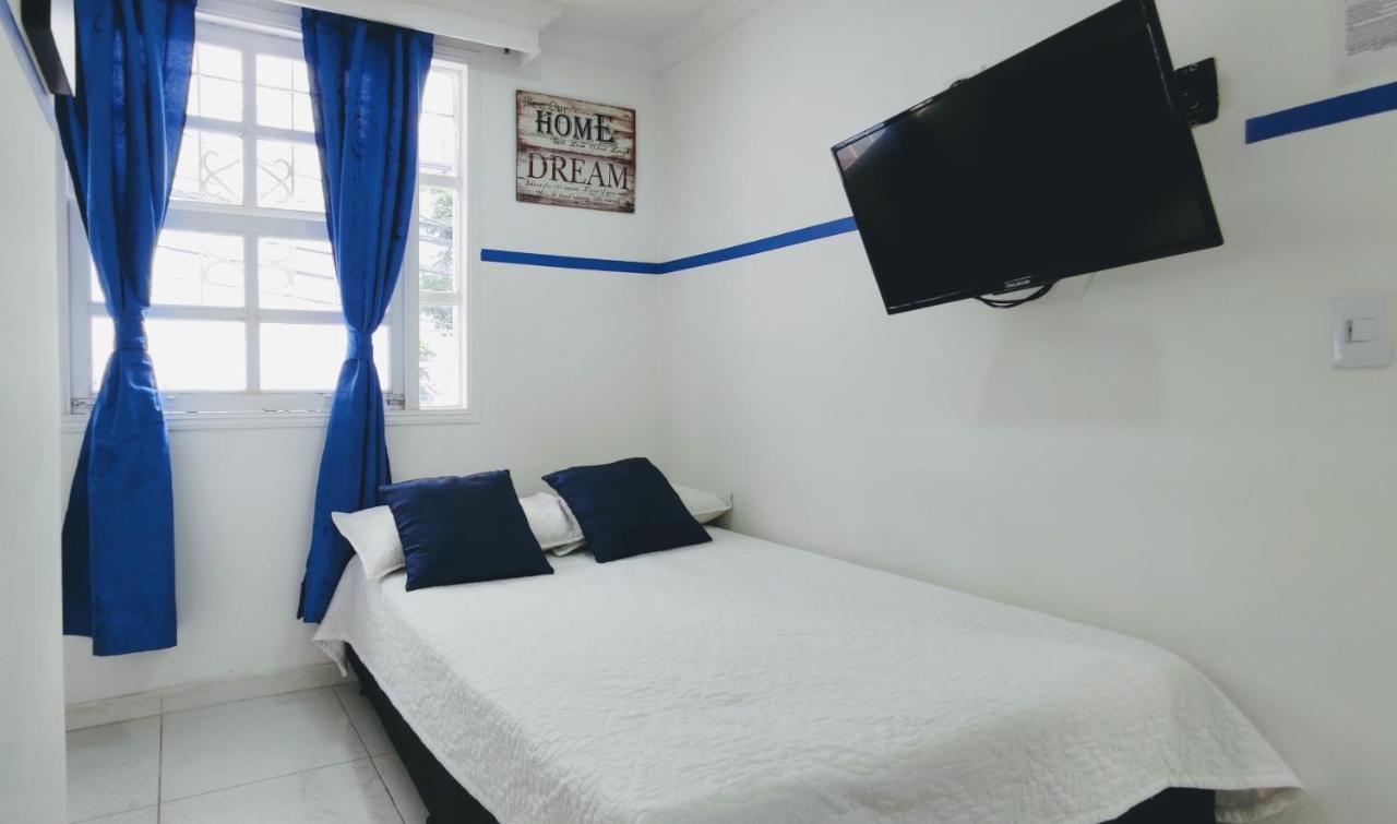 Casa Hotel Manco Mora Μεντεγίν Εξωτερικό φωτογραφία
