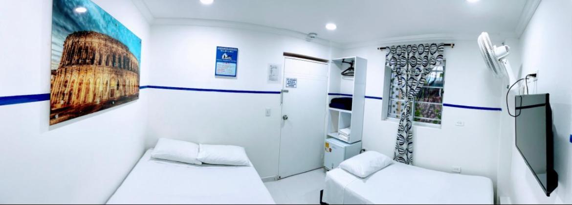 Casa Hotel Manco Mora Μεντεγίν Εξωτερικό φωτογραφία