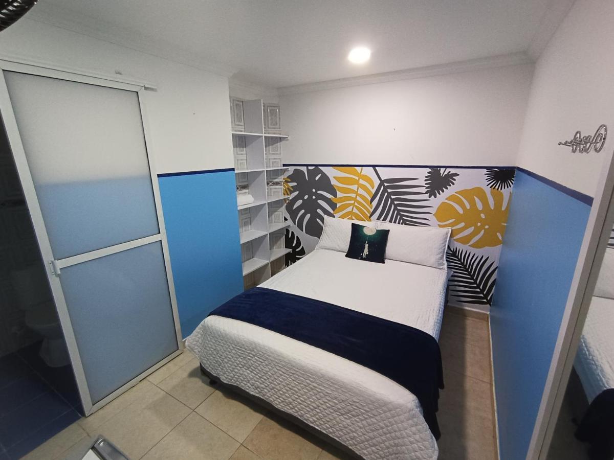 Casa Hotel Manco Mora Μεντεγίν Εξωτερικό φωτογραφία