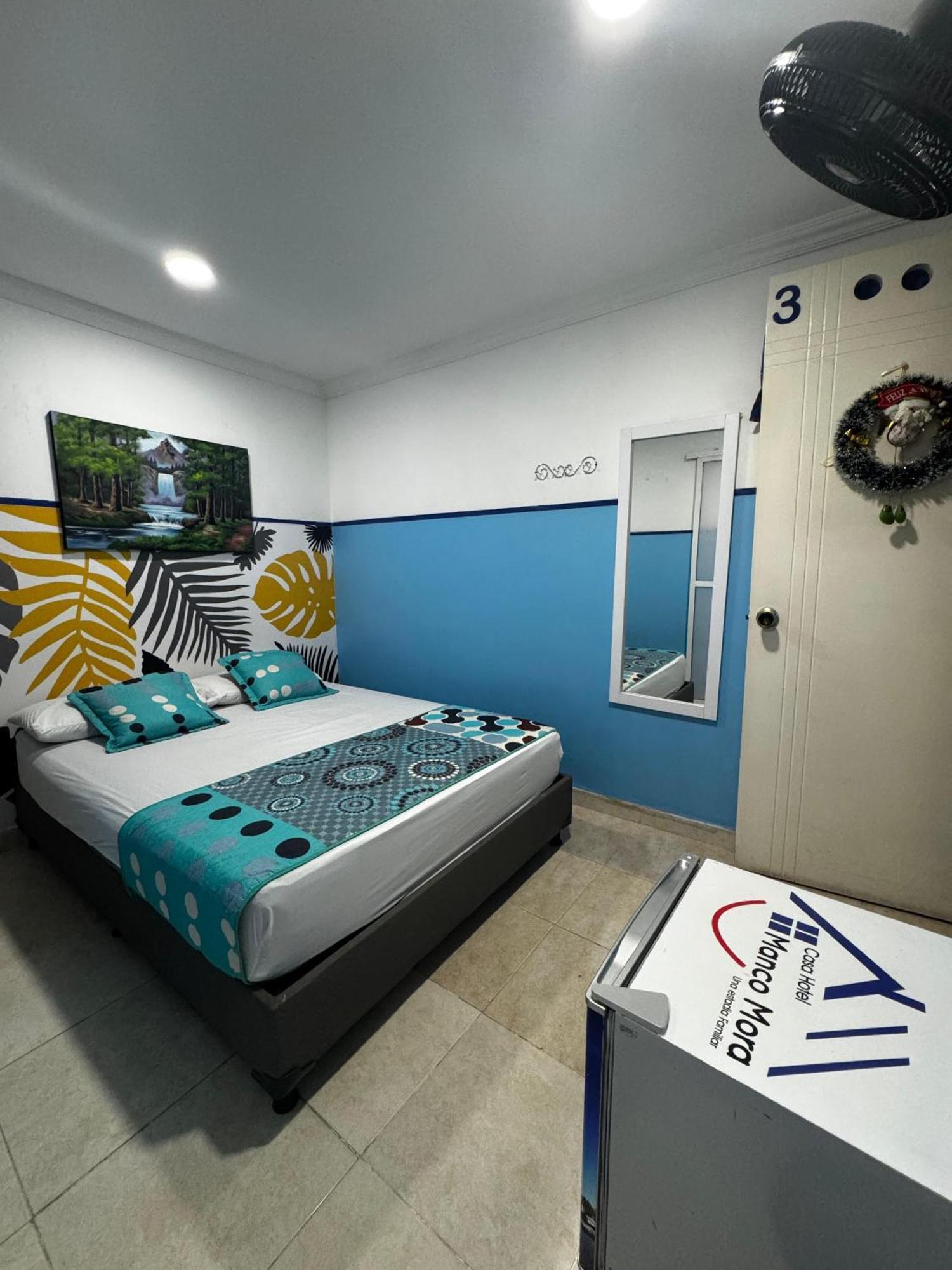 Casa Hotel Manco Mora Μεντεγίν Εξωτερικό φωτογραφία